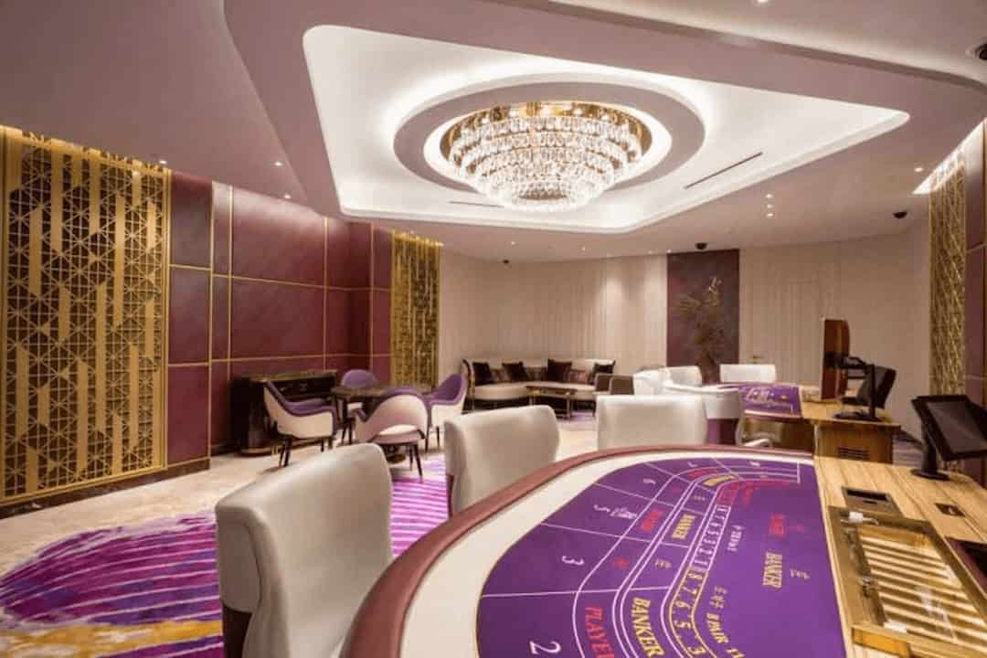 Crown Casino Bavet có gì hấp dẫn du khách?